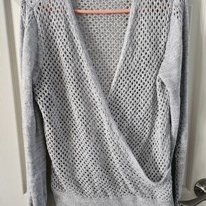 Elegant Gray Women's Sweater Sz L